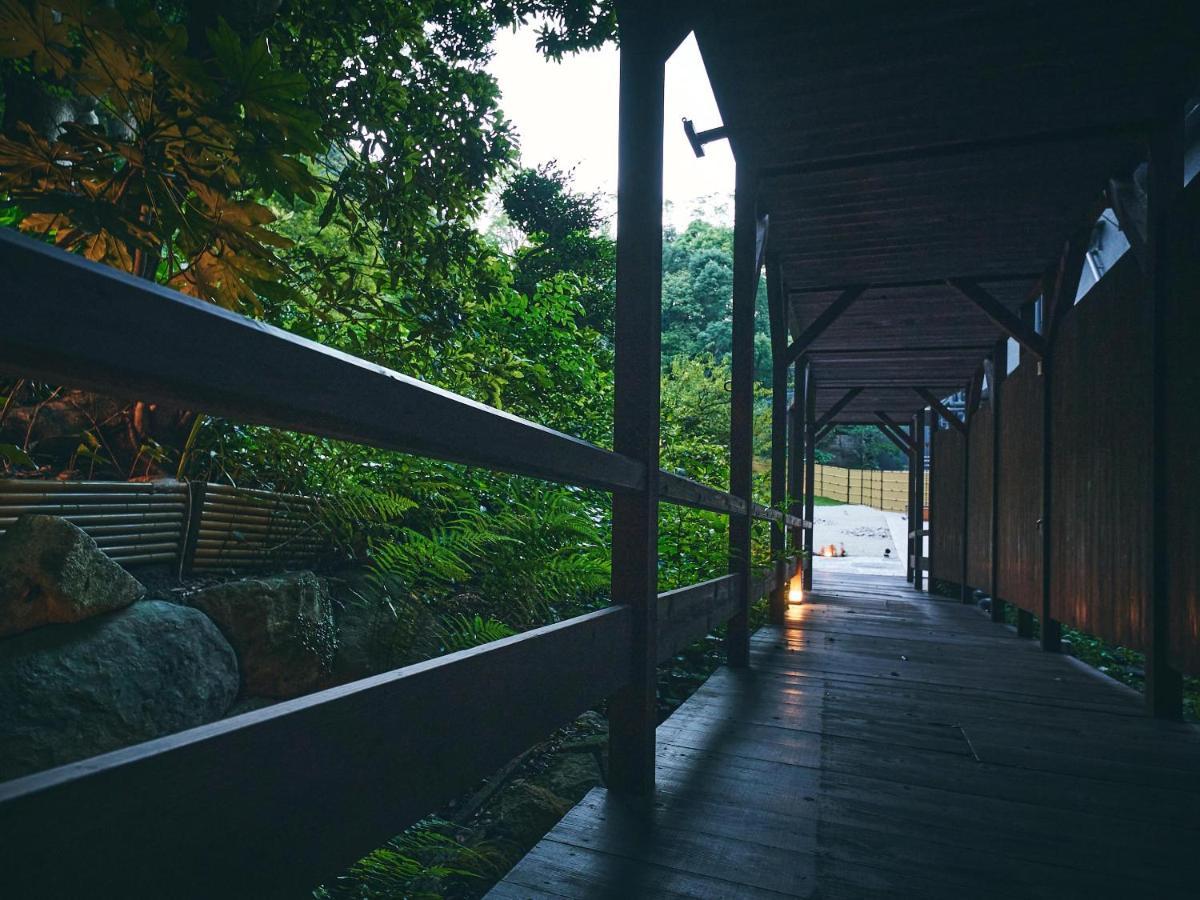 Ooedo Onsen Monogatari Premium Shirahama Gyoen Hotel Exterior photo